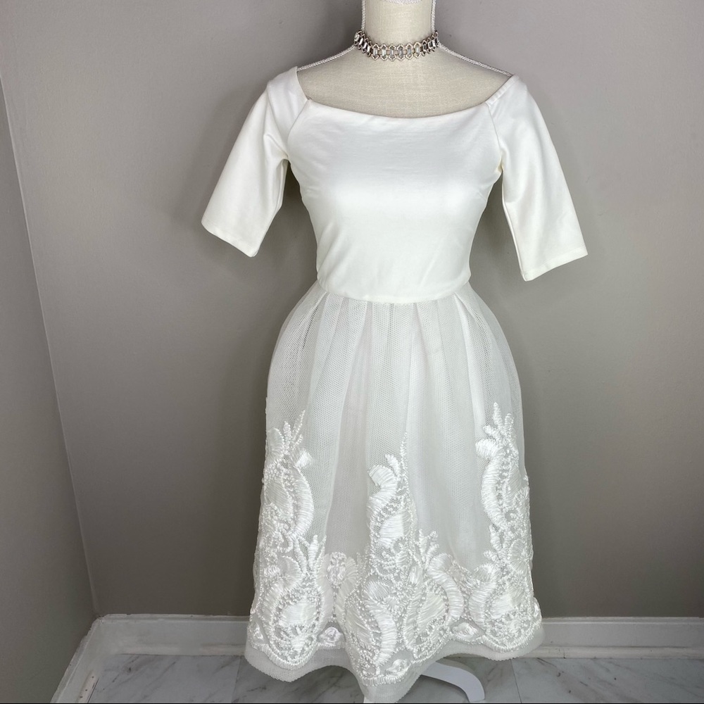 White Ivory Gianni Bini Midi Dress with Lace Skirt